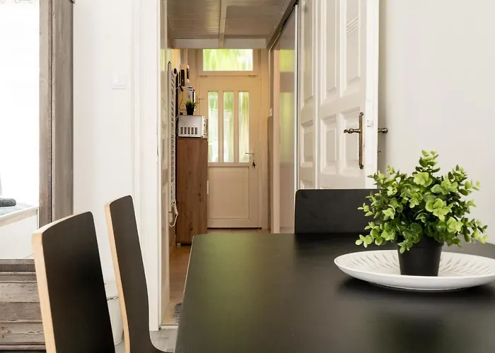 Apartment Seventh Heaven *